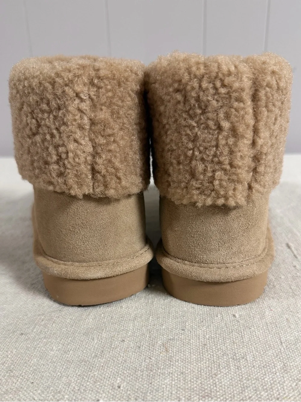 BearPaw cute tan